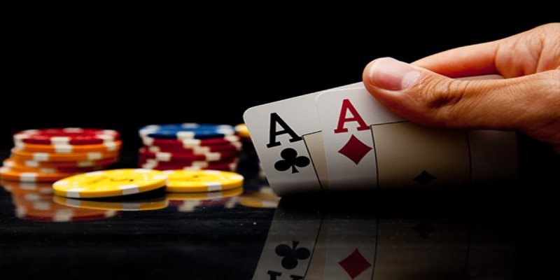 Luật chơi game bài Phỏm dễ hiểu tại Sanclub